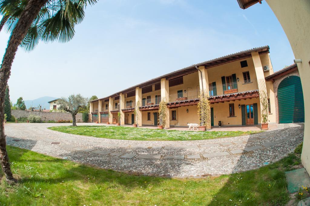 Agriturismo Villa Antonella Изео Екстериор снимка